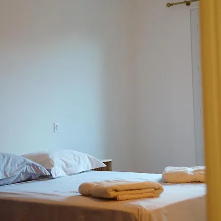 Apartamento T2 Dans Maison De Plein Pied Brando